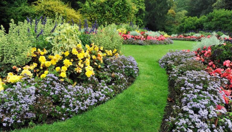 https://gartenbau-kaulen.de/wp-content/uploads/2019/10/slider_02-768x440.jpg