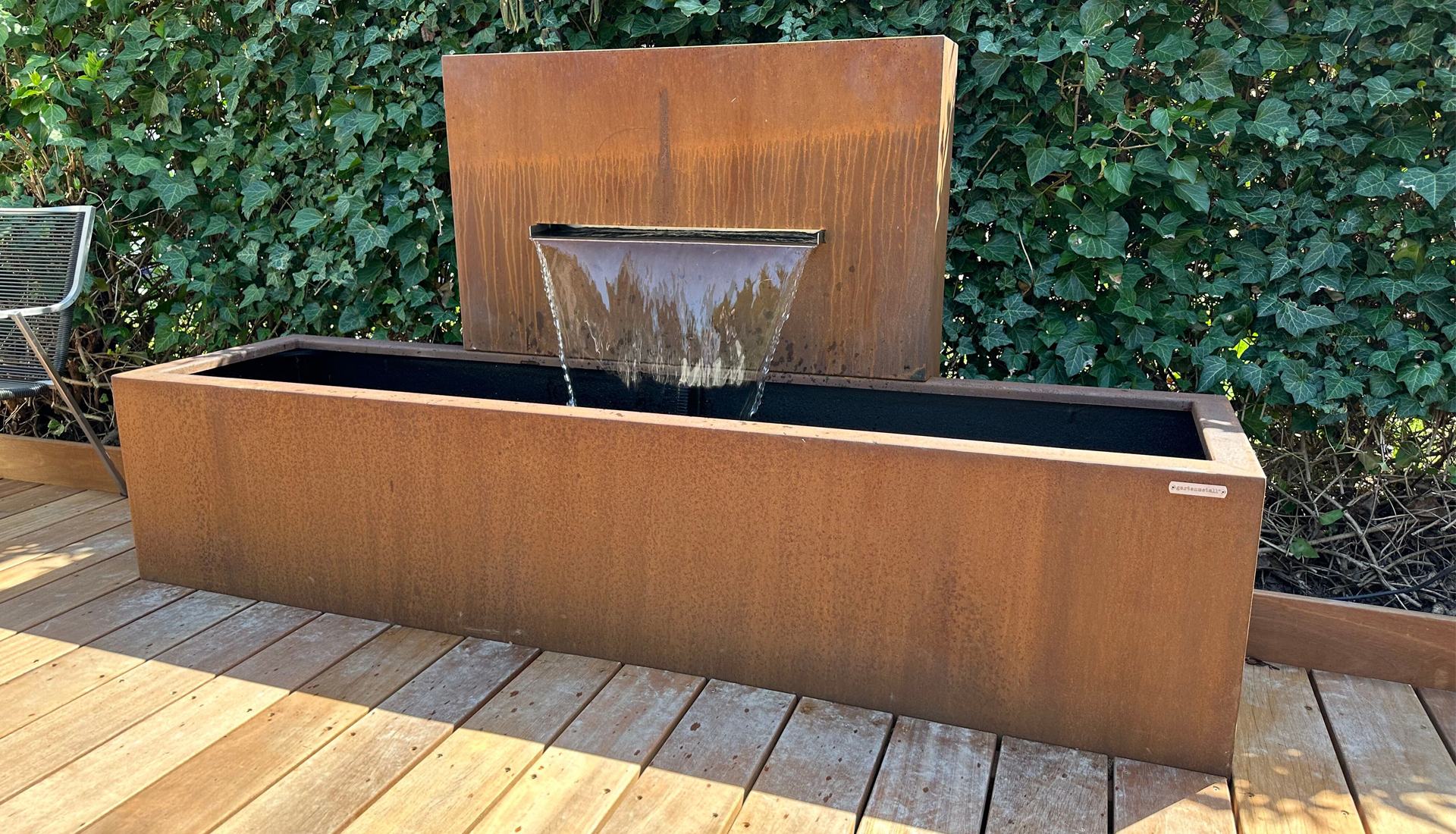 https://gartenbau-kaulen.de/wp-content/uploads/2025/02/Wasserspiel_titel_1920_1100.jpg